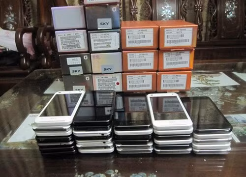 Mua điện thoại xách tay: Được gì và mất gì