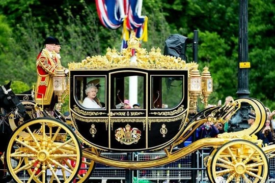 Cỗ xe ngựa sang trọng phục vụ nữ hoàng Anh trong nhiều chuyến du lịch