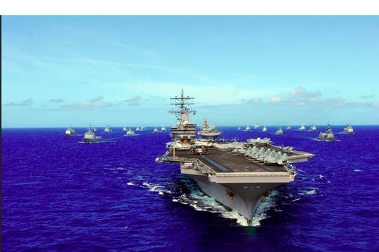 Tàu sân bay USS Ronald Reagan hoạt động trên biển Đông