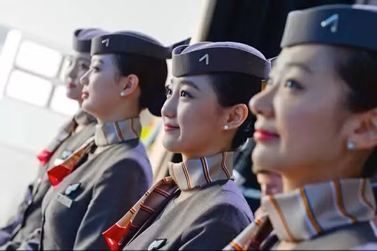 Nữ tiếp viên hãng Asiana Airlines của Hàn Quốc