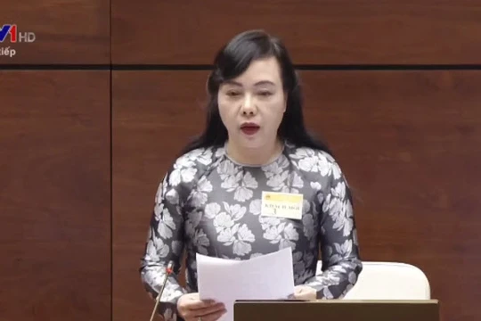 Bộ trưởng Bộ Y tế Nguyễn Thị Kim Tiến 