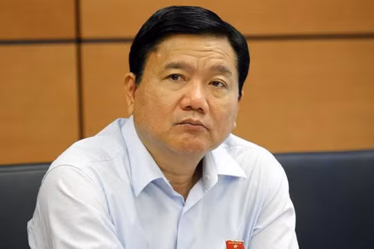 Ông Đinh La Thăng bị cảnh cáo, cho thôi chức Ủy viên Bộ Chính trị