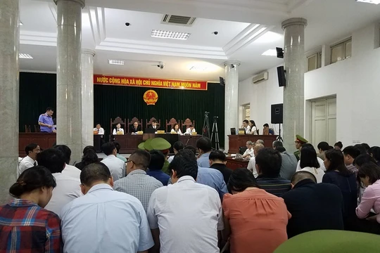 Phiên xét xử Hà Văn Thắm cùng đồng phạm ngày 14/9 - Ảnh: XT