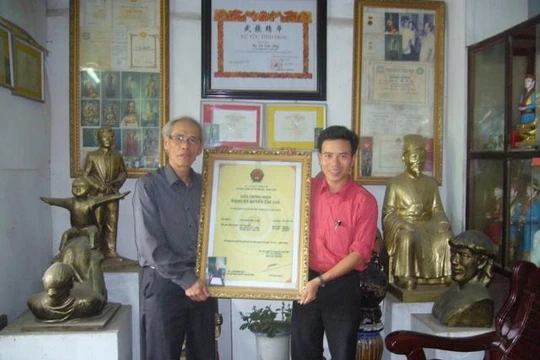 Sau 35 năm, phát minh Cờ Toán Việt Nam của ông Bẩy mới được cấp bản quyền, có người nước ngoài trả 1 triệu USD nhưng ông không bán.