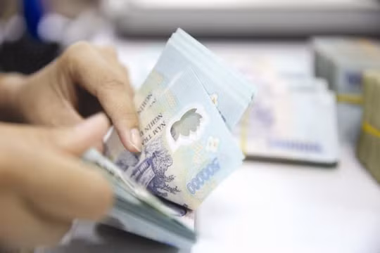 Việc cơ cấu lại TCTD bằng hình thức phá sản được cho là một hình thức răn đe, là động lực để các TCTD nâng cao chất lượng quản trị điều hành và trách nhiệm trong việc sử dụng nguồn tiền huy động. Ảnh: THÀNH HOA