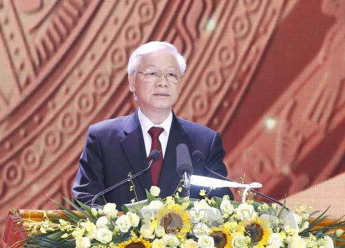 Tổng Bí thư Nguyễn Phú Trọng phát biểu tại Lễ tuyên dương điển hình tiên tiến toàn quốc năm 2017. Ảnh: Doãn Tấn/TTXVN