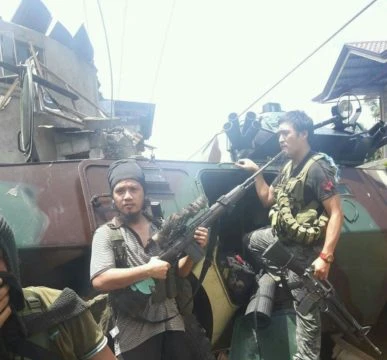 Nhóm chiến binh IS phục kích đánh chiếm một đoàn xe cơ giới của quân đội Philippine
