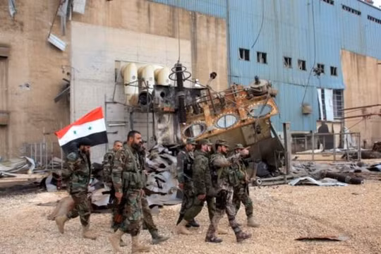 Giao tranh đẫm máu, lực lượng Hồi giáo cực đoan xin ngừng bắn vài ngày