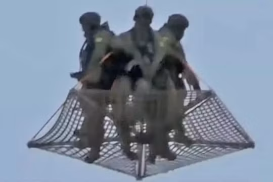 Các quân nhân đặc nhiệm Nga cơ động chiến đấu trong khu vực điện Kremlin. Ảnh: The Drive.