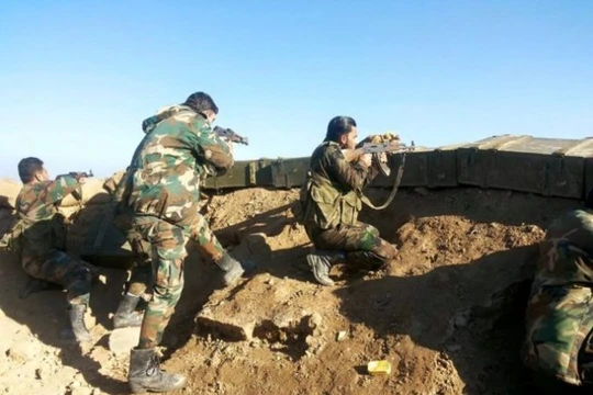 Binh sĩ quân đội Syria trên chiến trường Deir Ezzor