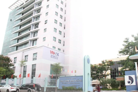 ĐH Đà Nẵng bế tắc khi xử lý giảng viên đi học nước ngoài đã hết thời gian nhưng không về nước - Ảnh: Đ.CƯỜNG
