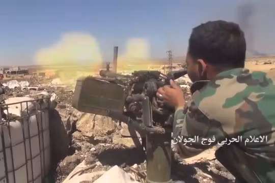 Binh sĩ quân đội Syria chiến đấu trên cao nguyên Golan - ảnh minh họa Masdar News