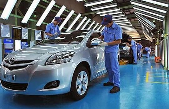 Thị trường ô tô Việt Nam và “cuộc chiến” công nghệ