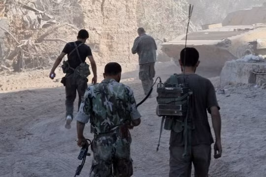 Binh sĩ quân đội Syria trên chiến trường Đông Ghouta - ảnh minh họa Masdar News