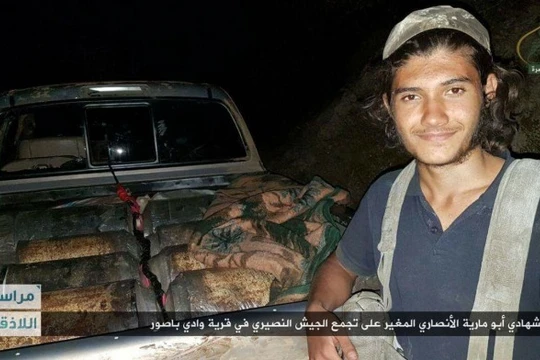 Chiến binh Hồi giáo cực đoan Jabhat Al-Nusra đánh bom tự sát