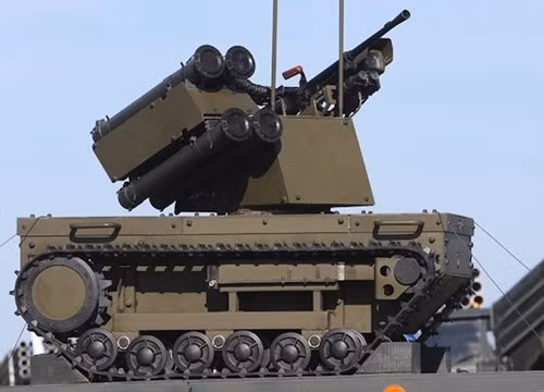 Rô-bốt chiến đấu Platform-M 