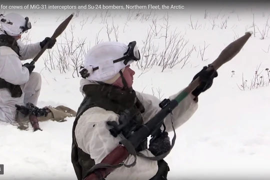 Hải quân đánh bộ Nga huấn luyện - Sputnik