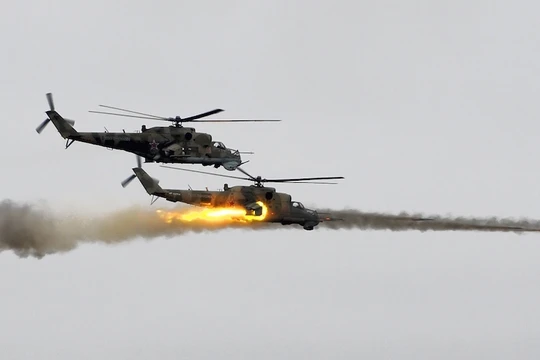 Các trực thăng chiến đấu Nga chiến đấu trên chiến trường Syria - ảnh minh họa của Masdar News