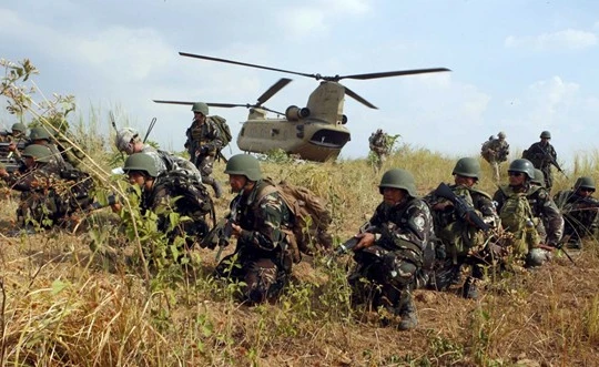 Quân đội Mỹ và Philippines tập trận