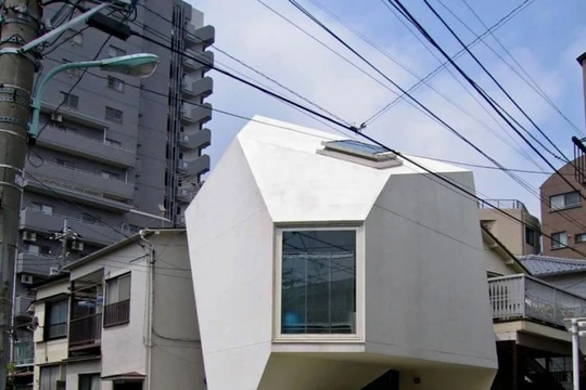 Những ngôi nhà kỳ thú trên thế giới