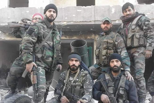 Binh sĩ quân đội Syria chuẩn bị tấn công Trại Yarmouk