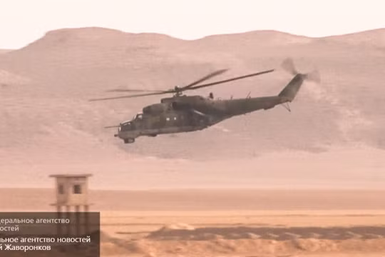 Máy bay trực thăng tấn công Mi-24 Cá sấu bay ở Syria