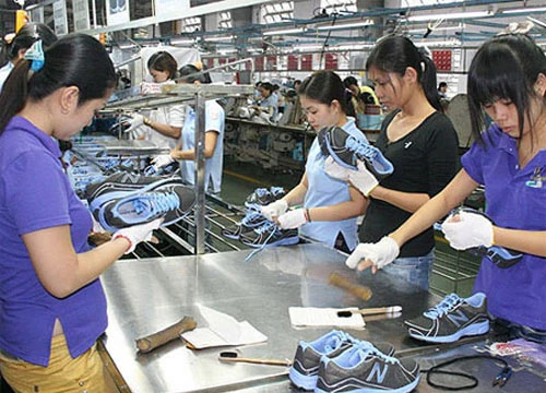 Người lao động đang phải ăn “bánh vẽ”