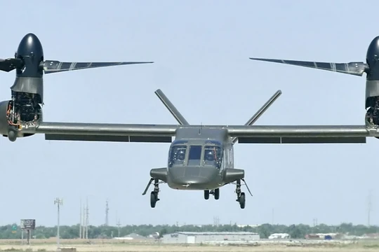 Convertoplane V-280 Valor, ảnh minh họa The Aviationist 