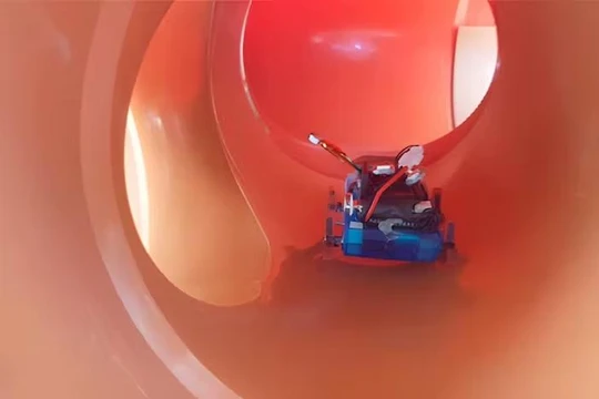 Robot Joey cơ động trong đường ống. Ảnh The Emgineer