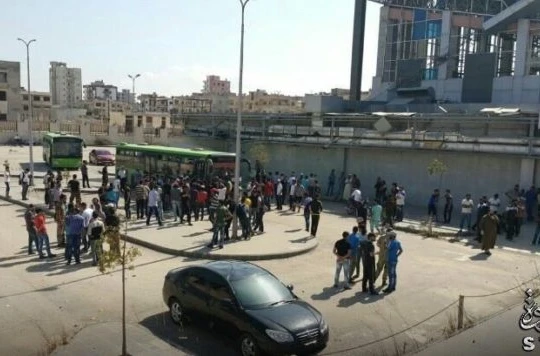 Các chiến binh Hồi giáo cực đoan di tản khỏi thành phố Homs