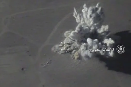 Không quân Nga không kích ác liệt thị trấn Sukhnah, sa mạc tỉnh Homs