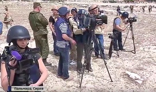 Lần đầu tiên các nhà báo nước ngoài đến Palmyra sau khi giải phóng