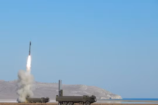 Phóng tên lửa chống chiến hạm nổi Bastion ở Syria