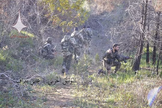 Binh sĩ quân đội Syria trên chiến trường Latakia, ảnh minh họa Masdar News