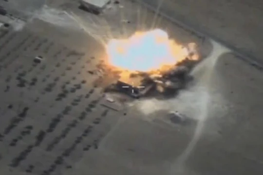 Tên lửa Kalibr phá hủy mục tiêu của IS trên chiến trường Deir Ezzor - ảnh minh họa Muraselon