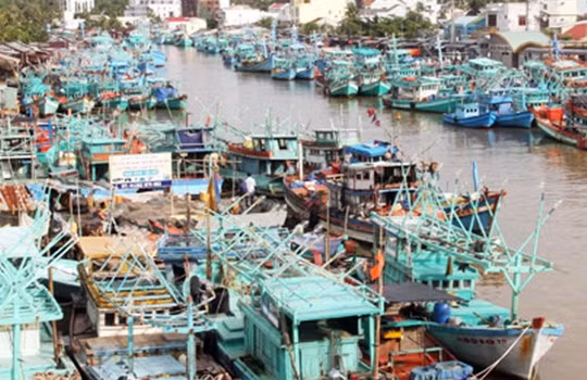 Ngư dân Kiên Giang rất lo ngại bị cướp tấn công khi đánh bắt ngoài khơi xa. Ảnh: Cửu Long