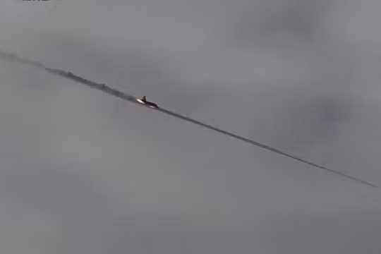 Cường kích chiến trường Su-25 không kích ở Idlib - ảnh video STEP