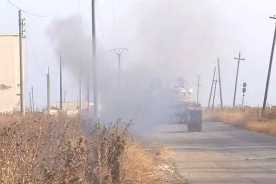 Quân đội Syria giành lại ngôi làng Al-Khalidiyah trên quốc lộ M-5