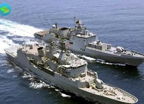 Khinh hạm lớp Đô đốc Grigorovich của hải quân Nga