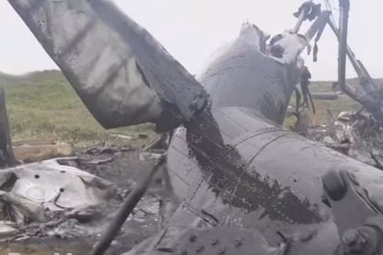 Video: Trực thăng Mi- 24 của Azerbaijan bị bắn hạ bằng súng chống tăng