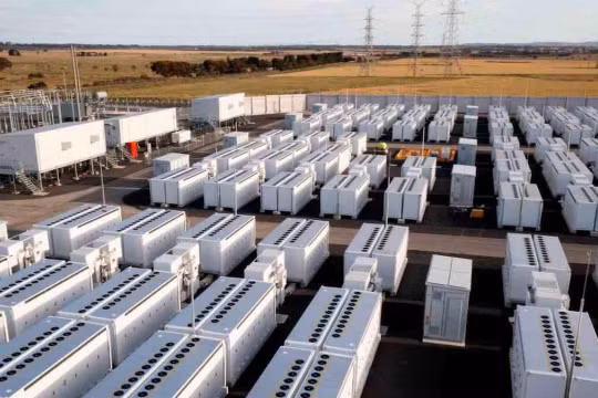 Hệ thống pin lưu trữ năng lượng tái tạo ở Úc. Ảnh Đại học Sydney.