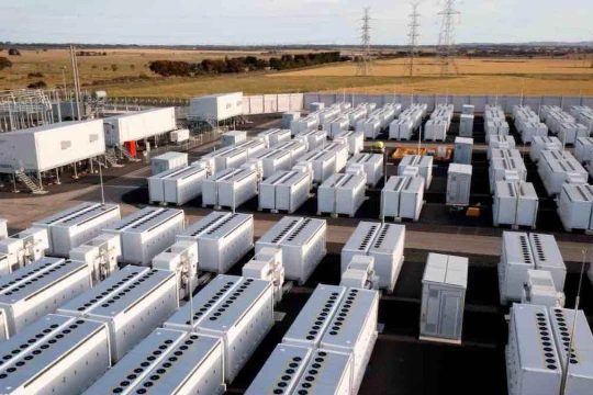 Hệ thống pin lưu trữ năng lượng tái tạo ở Úc. Ảnh Đại học Sydney.