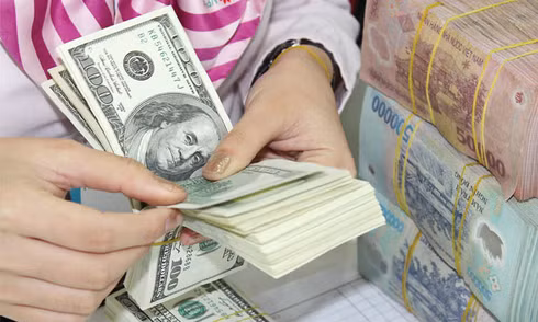 Ngân hàng Nhà nước tăng tỷ giá thêm 1%