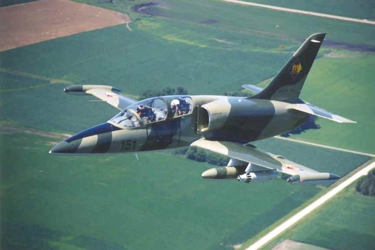 Máy bay huấn luyện L-39 Tiệp Khắc