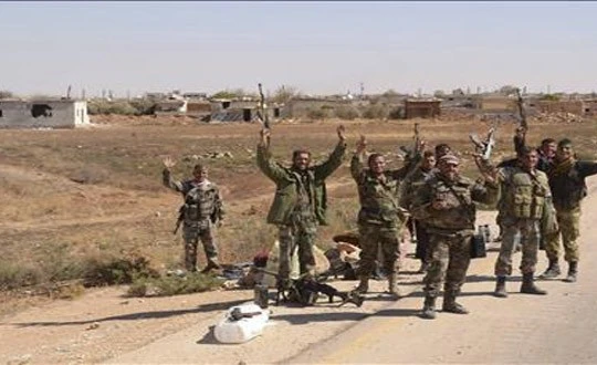 Các binh sĩ quân đội Syria ở Aleppo