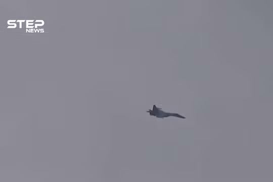 Không quân Nga - Syria không kích ác liệt chiến tuyến của lực lượng Hồi giáo cực đoan ở Idlib, Hama. 