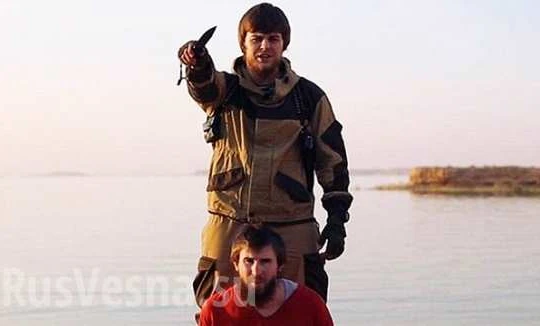 Vạch mặt sát thủ hành hình công dân Nga ở Syria 