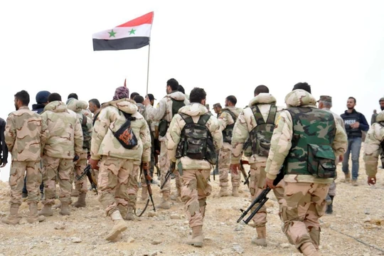 Binh sĩ quân đội Syria trên chiến trường Aleppo