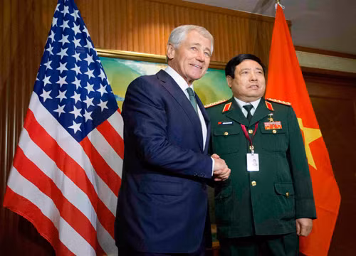 Tướng Nguyễn Chí Vịnh: 'Việt - Mỹ cam kết không xâm hại lợi ích chiến lược'
