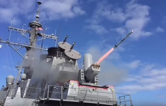 Hệ thống phòng thủ tên lửa chống hạm SeaRAM. Ảnh Raytheon